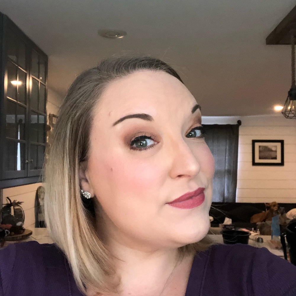 Meet your Posher, Megan